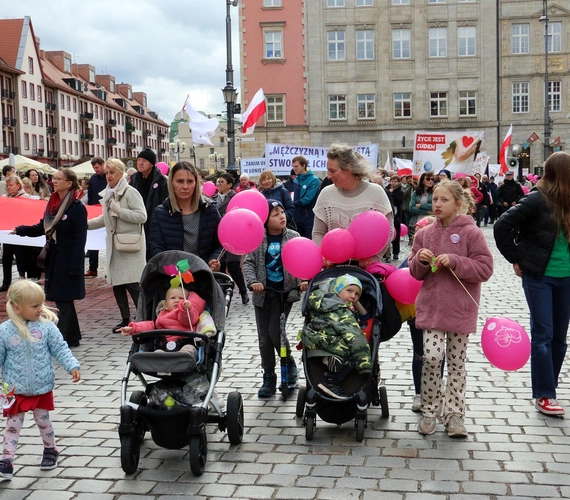 Marsz dla Życia i Rodziny we Wrocławiu 2025