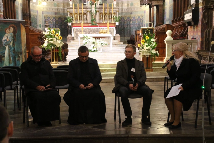 Płock. Forum Ruchów, Wspólnot i Stowarzyszeń Katolickich