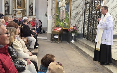 Żywy Różaniec od lat ożywia Bardo