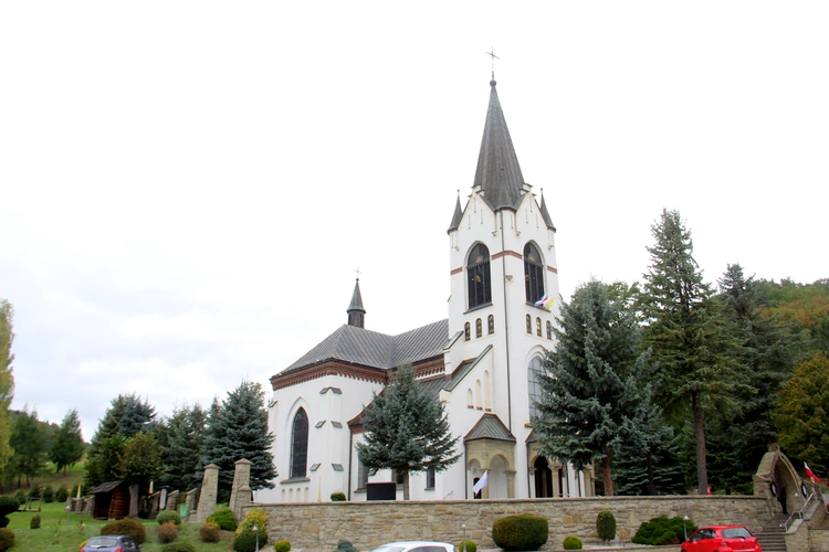 Wylewająca rzeka sprawiła, że powstała tu parafia