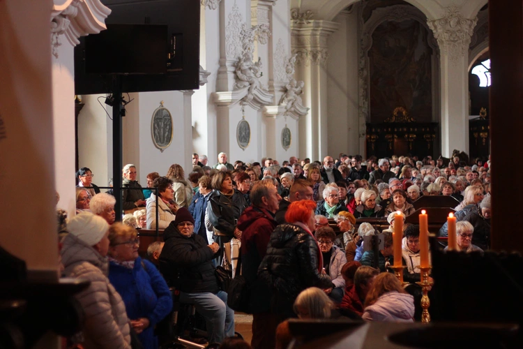 Krzeszowskie centrum Żywego Różańca