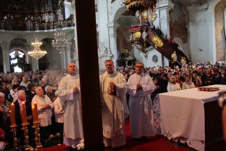 Krzeszowskie centrum Żywego Różańca