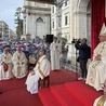 Modlitwa o pokój u Matki Bożej w Pompejach