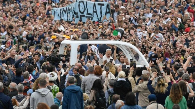 Bp Kaleta: z nadzieją patrzymy na dzieło misyjne Kościoła