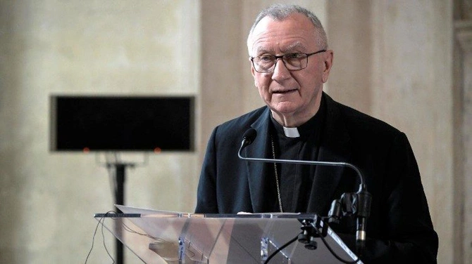 Kard. Parolin o Gazie: niedopuszczalne jest sprowadzanie ludzi do roli ubocznych ofiar