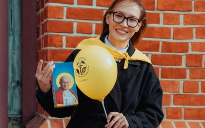 "Żywy pomnik" św. Jana Pawła II w Górze