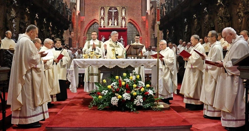 Nie tylko szukać światła, ale dać się nim prześwietlić