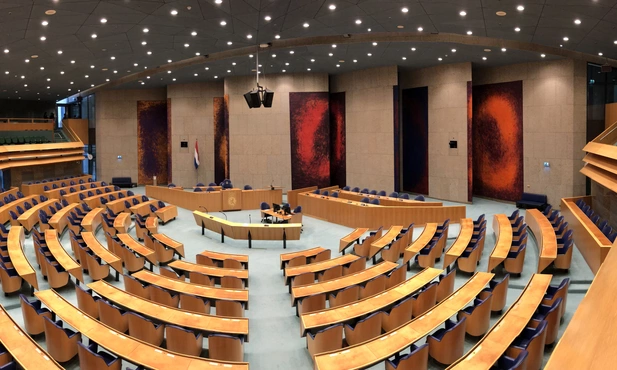 Niższa izba parlamentu Holandii przeciw uznaniu „prawa do aborcji” za prawo człowieka