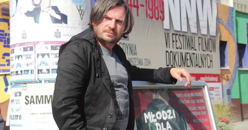 Arkadiusz Gołębiewski operator, reżyser, producent i scenarzysta filmowy, dyrektor Festiwalu Filmowego Niepokorni Niezłomni Wolni.