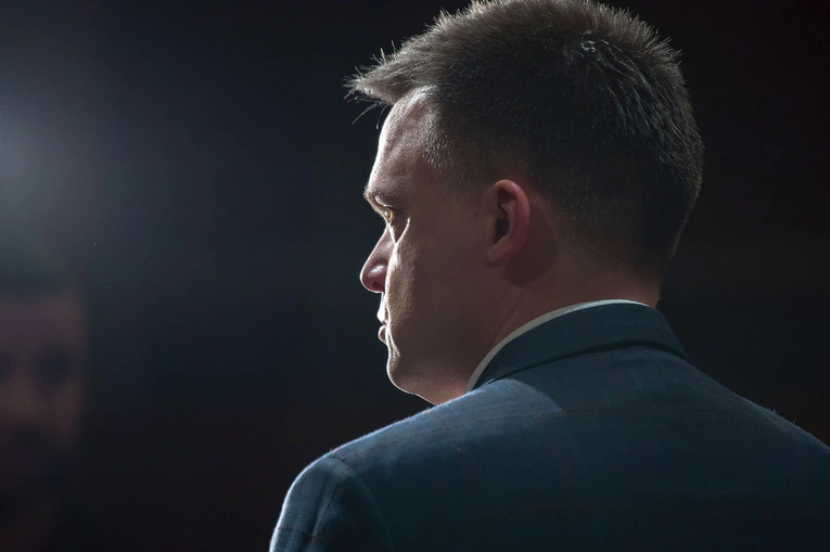 Czy partia Szymona Hołowni przetrwa bez swojego założyciela? 