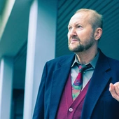 Dlaczego tak wielu miłośników dobrej literatury nie zna twórczości Wiesława Helaka?