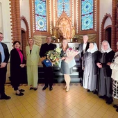 Wyróżnienie jest przyznawane za działania pro publico bono na rzecz potrzebujących oraz zaangażowanie w rozwój środowiska lokalnego. 