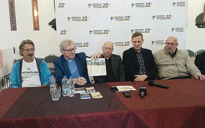 Organizatorzy  nie boją się mówić,  że to także jest projekt pielgrzymkowy. 