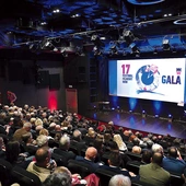 Wypełniona publicznością  sala GCF.