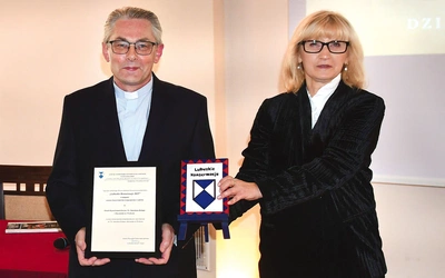 W ostatnich latach kościół powraca do dawnej świetności. Odremontowano m.in. dach i wieże, a także odnowiono ołtarze boczne – Anioła Stróża, Cudu Eucharystycznego,  św. Jana Nepomucena, Najświętszej Maryi Panny  – oraz monumentalny ołtarz główny. W trakcie renowacji są ołtarz boczny Ukrzyżowania oraz ambona. Przed parafią malowanie wnętrza, regotyzacja wejścia głównego i nowe ławki. Mają też powstać nowe drzwi wejściowe na wzór tych gnieźnieńskich. Na zdjęciu:  Marta Małkus, prezes Stowarzyszenia Czas A.R.…