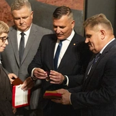 Brązowy Medal "Zasłużony Kulturze Gloria Artis" za szczególne zasługi dla kultury wręczono Urszuli Sierszyńskiej-Rogólskiej.