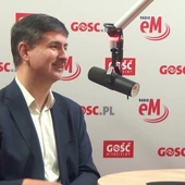 Dr Wojciech Sołtys: Choroba alkoholowa nie zależy od tego, czy alkohol można kupić czy nie