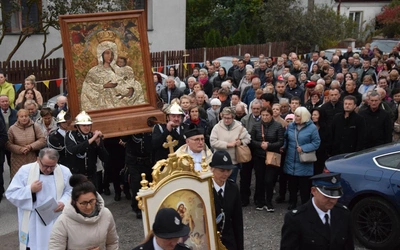 Obraz MB z Gietrzwałdu w kościele w Jarosławicach