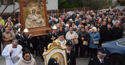 Obraz MB z Gietrzwałdu w kościele w Jarosławicach
