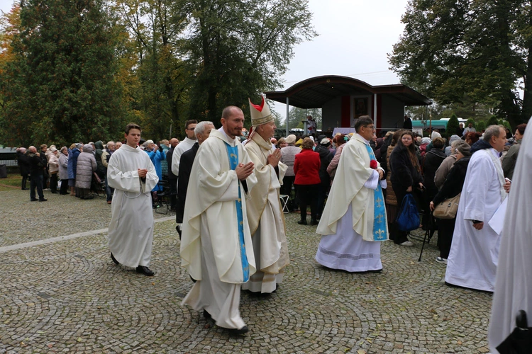 Smardzewo. X Pielgrzymka Kół Różańcowych Diecezji Płockiej