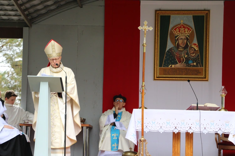Smardzewo. X Pielgrzymka Kół Różańcowych Diecezji Płockiej