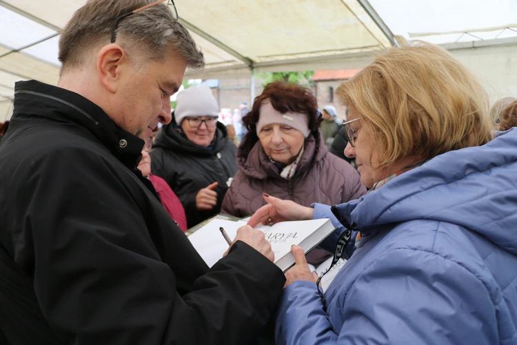 Smardzewo. X Pielgrzymka Kół Różańcowych Diecezji Płockiej