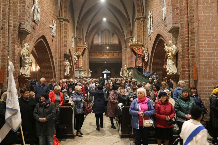 Pielgrzymka Żywego Różańca 