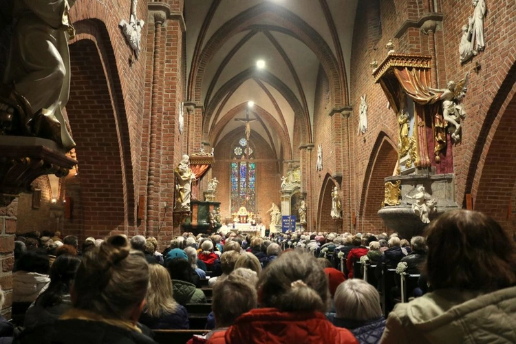 Pielgrzymka Żywego Różańca 