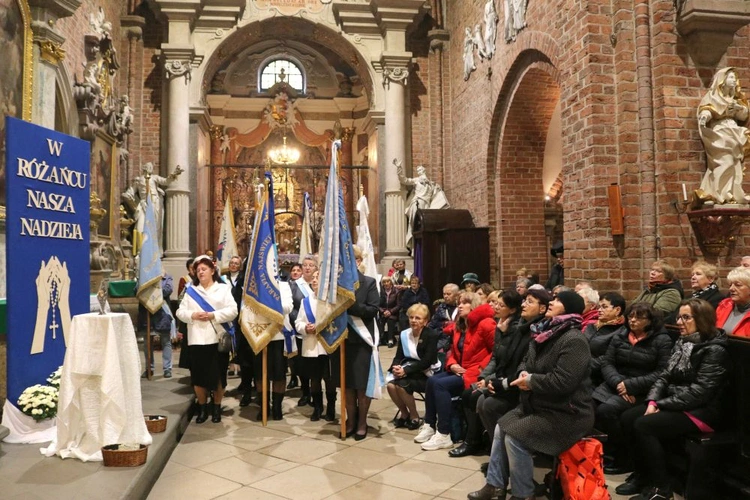 Pielgrzymka Żywego Różańca 