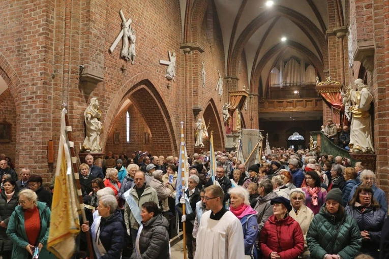 Pielgrzymka Żywego Różańca 