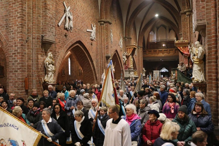 Pielgrzymka Żywego Różańca 