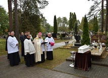 Modlitwa i pamięć o dzieciach utraconych