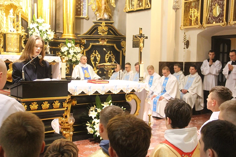 Tuchów. Październikowe czuwanie o powołanie