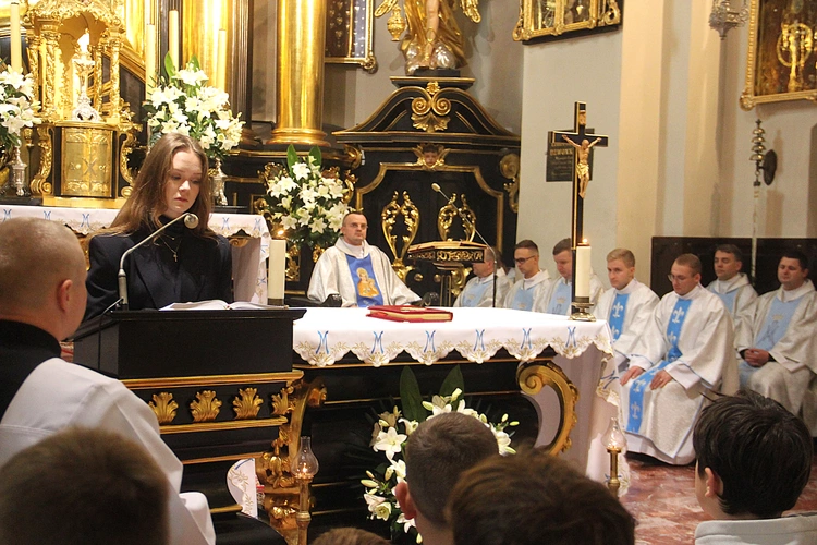 Tuchów. Październikowe czuwanie o powołanie
