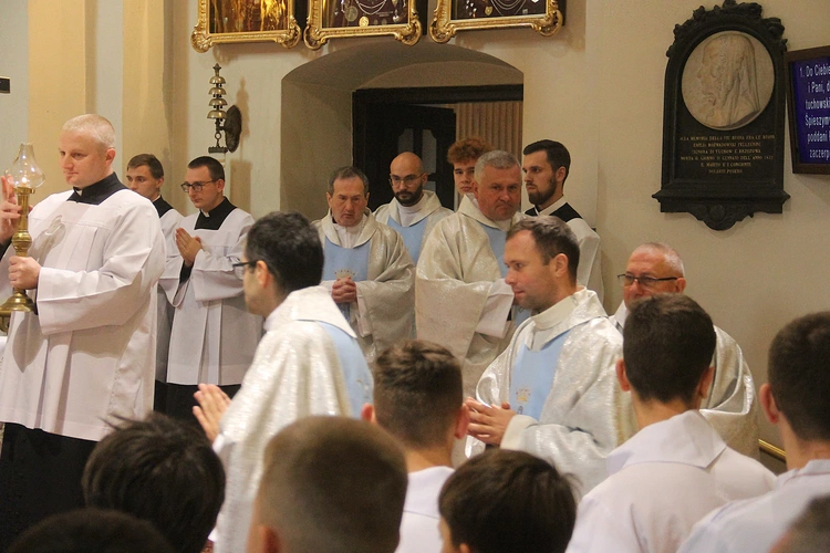 Tuchów. Październikowe czuwanie o powołanie