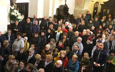 Tuchów. Październikowe czuwanie o powołanie