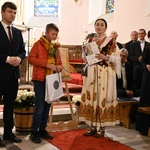 Z koncertami i konkursami