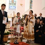 Z koncertami i konkursami