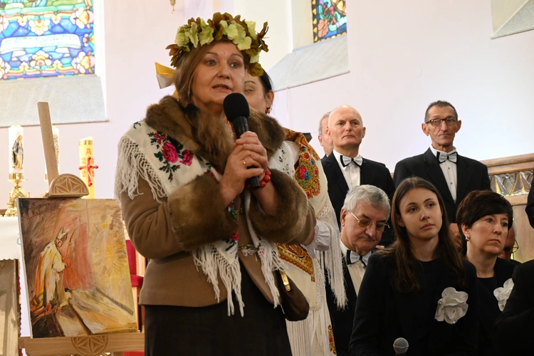 Z koncertami i konkursami
