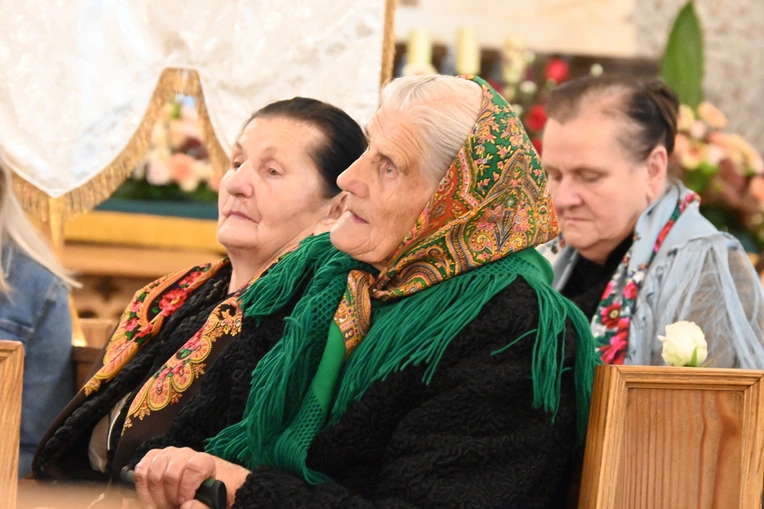 Z koncertami i konkursami