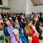 Eucharystia w surowym kościele