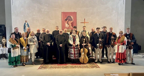 Eucharystia w surowym kościele