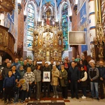 Niesłyszący pielgrzymowali do Matki Bożej Szkaplerznej