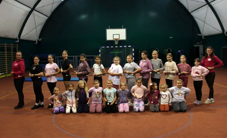 Trening mażoretek Mini Magnolia, mistrzyń świata z Kotulina