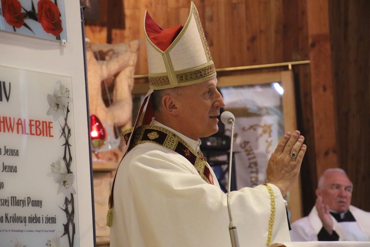 Lucień. Poświęcenie figury św. Kazimierza