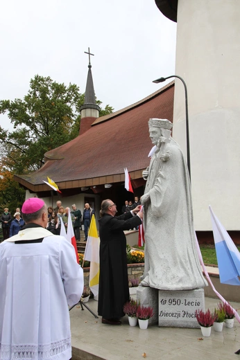 Lucień. Poświęcenie figury św. Kazimierza