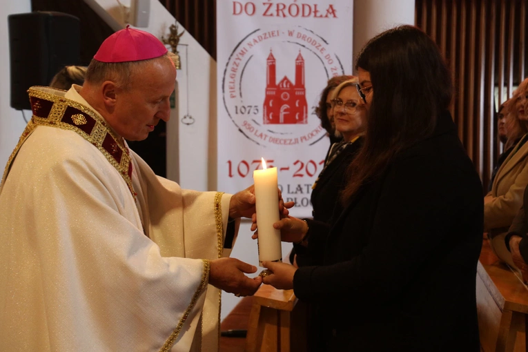 Lucień. Poświęcenie figury św. Kazimierza