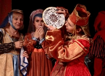 Teatr Kaworki bawi, wzrusza i działa dla dzieci oraz na chwałę Bożą