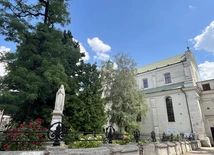 Pobernardyński kompleks w remoncie 