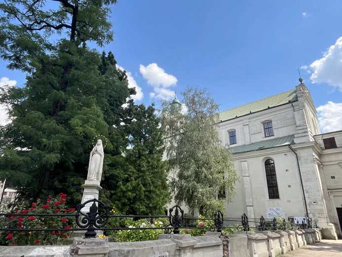 Pobernardyński kompleks w remoncie 